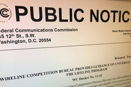 FCC Public Notice on Universal Lifeline Forms